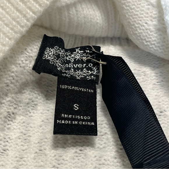 Oliver.O Cable Knit Sleeveless Turtleneck in White Size Small - Picture 5 of 6